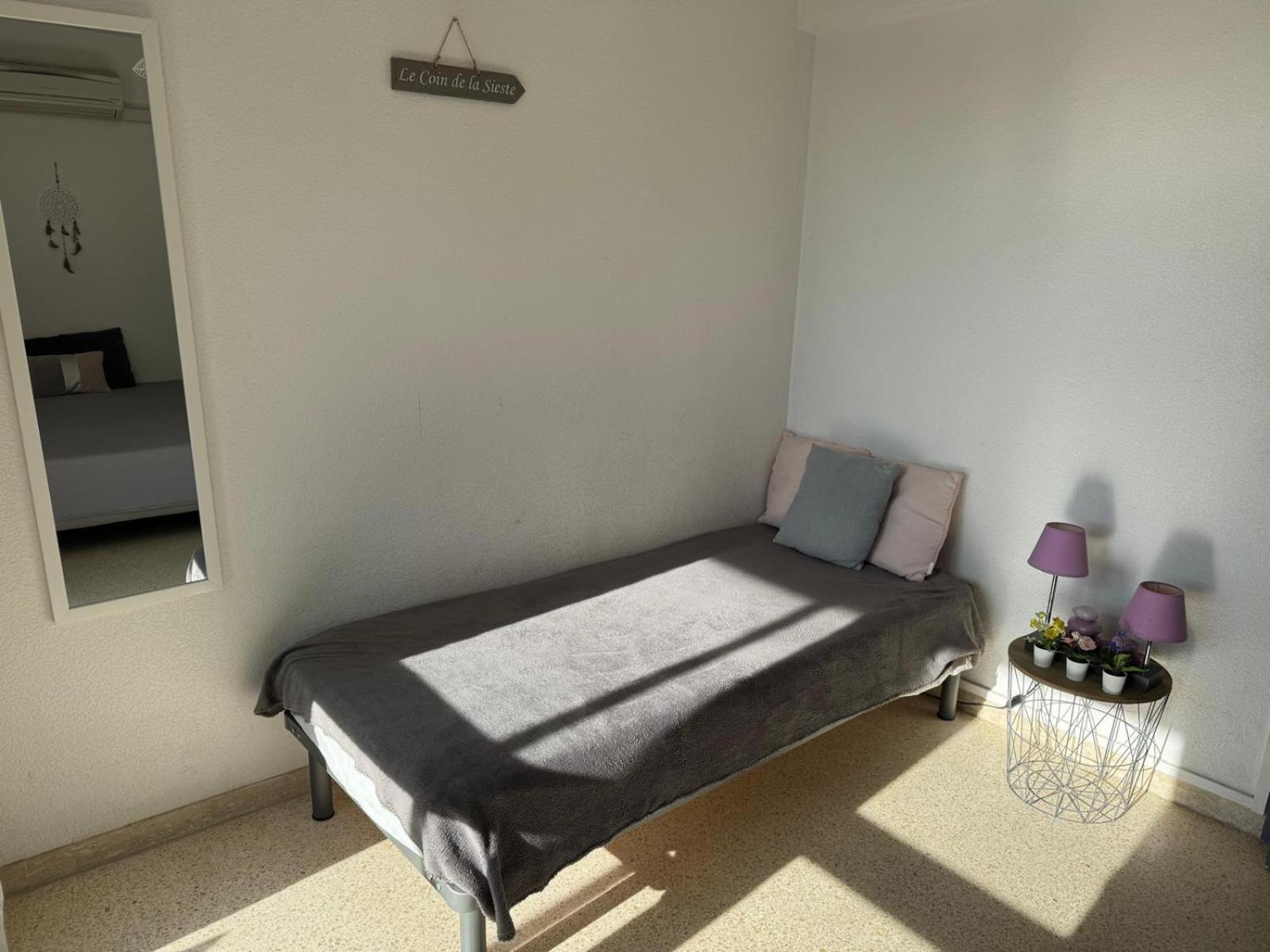 Sol-Y-Days Goelette, Agreable Appartement En Rdc Avec Parking, Proche Du Centre-Ville Et De La Plage Льо Гро-дю-Роа Екстериор снимка